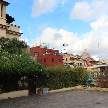 La Dolce Retreat - St Peter Vatican 罗马